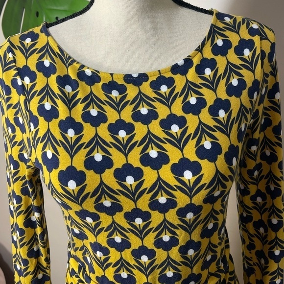 Boden Abigail Jersey Dress in Saffron Navy Yellow Floral size 4 - Picture 14 of 16